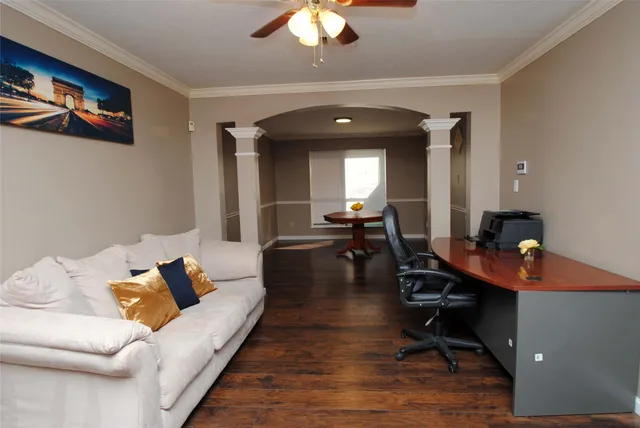 $335,000 | 6022 South Trafalgar Court, Katy, TX 77449