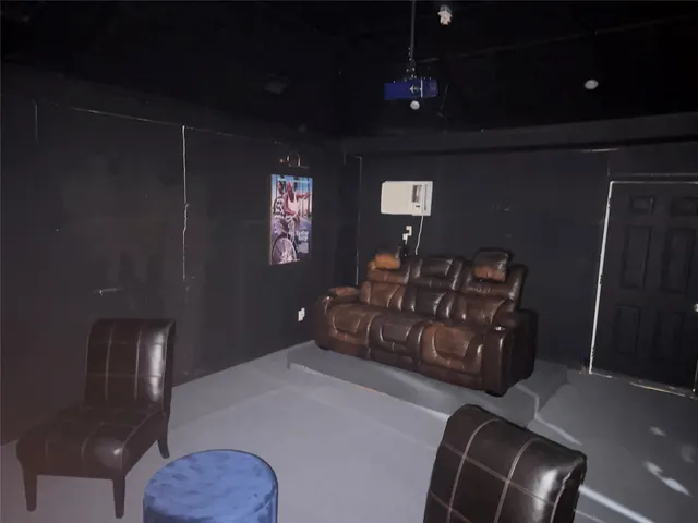 $335,000 | 6022 South Trafalgar Court, Katy, TX 77449