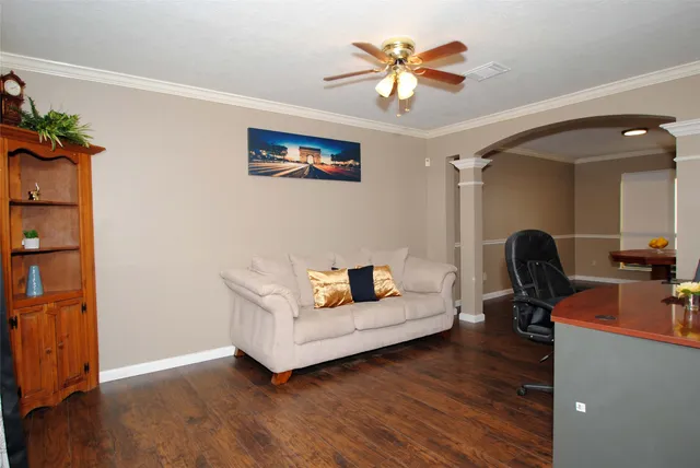 $335,000 | 6022 South Trafalgar Court, Katy, TX 77449