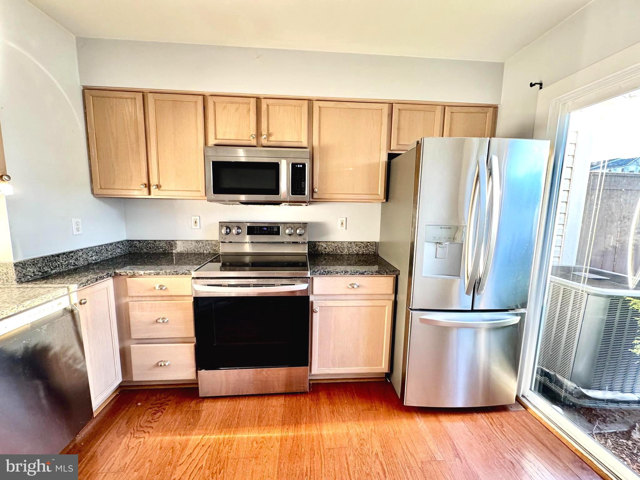 4971 Clarendon Terrace Frederick, MD 21703 - Photo 8 of 35 Kitchen with stainless steel appliances