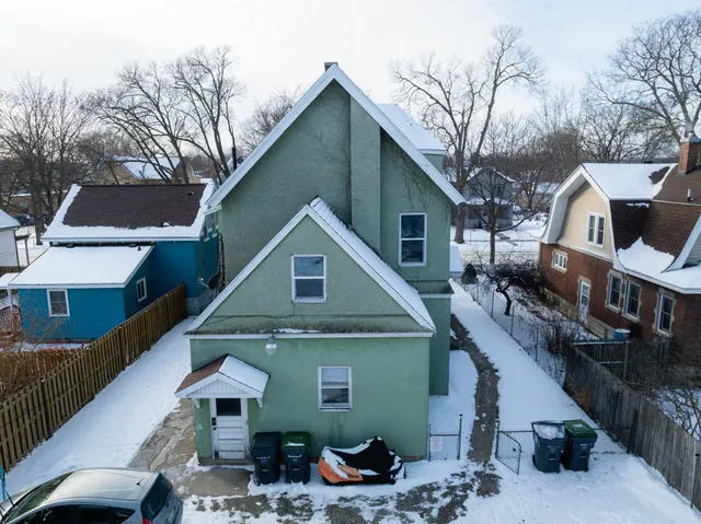 $350,000 | 1017 8th Street South, Unit 10151021, La Crosse, WI 54601