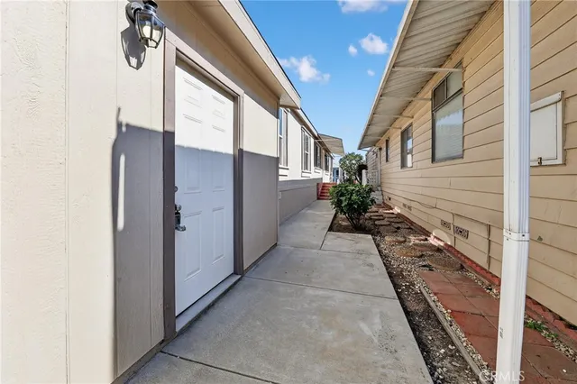 $284,900 | 15111 Pipeline Avenue, Unit 274, Chino Hills, CA 91709