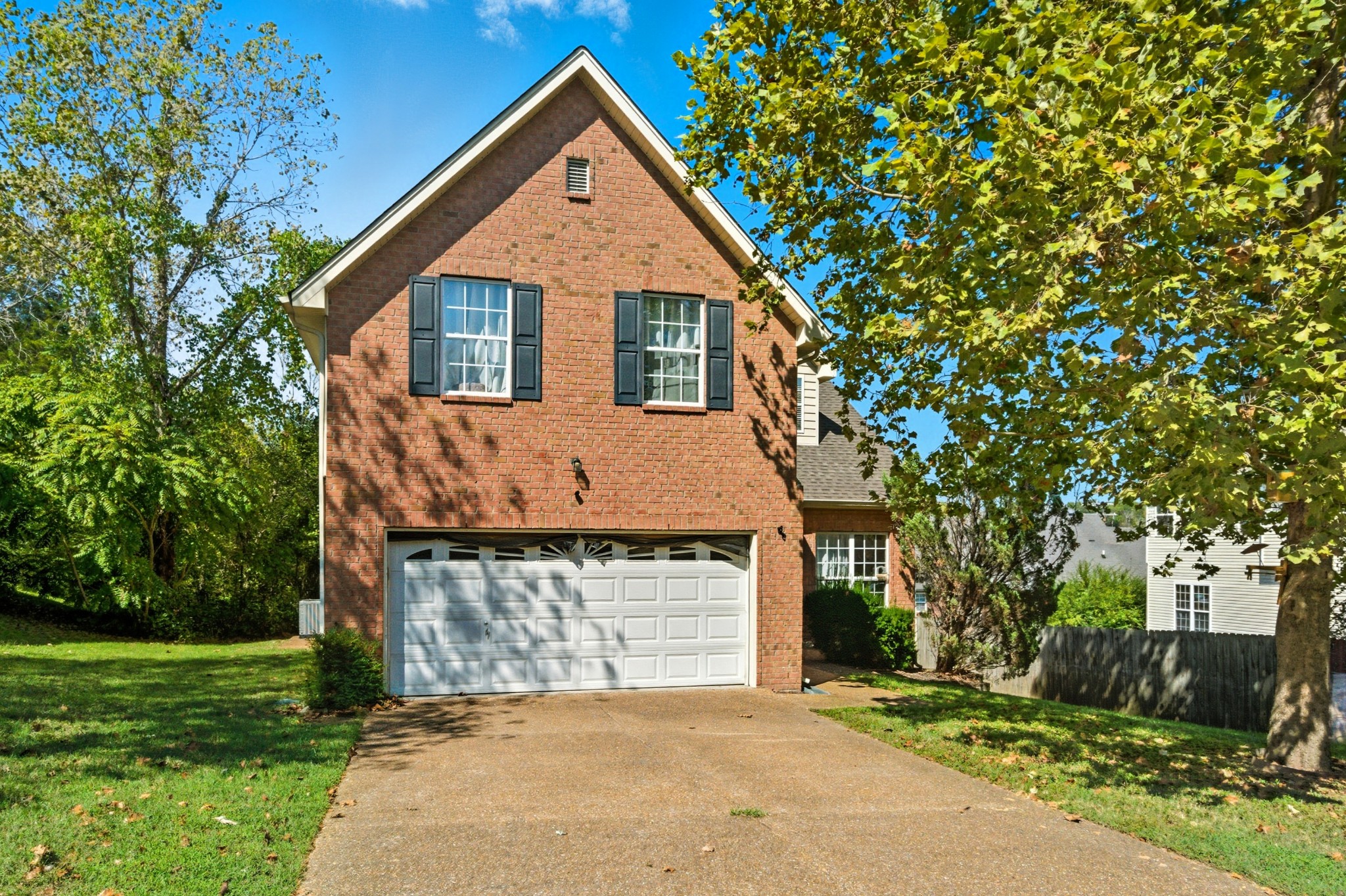 1511 Saddle View Mount Juliet, TN 37122 - Photo 52 of 52 a front view of a house with a yard and garage