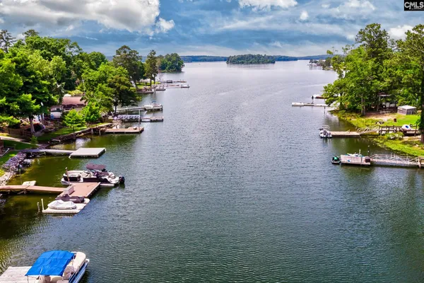 $425,000 | 1628 Deep Cove Lane, Gilbert, SC 29054