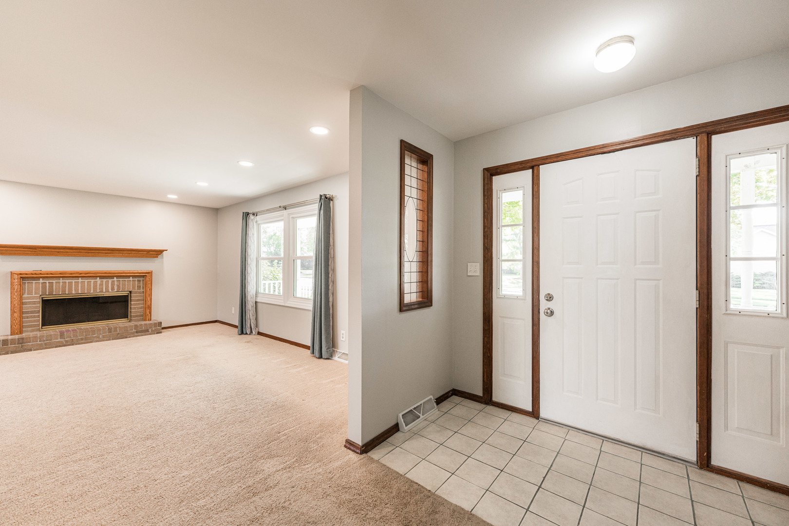 727 Freed Road Sycamore, IL 60178 - Photo 6 of 42 Gallery Image 6