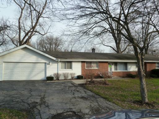 5 East Elaine Circle Prospect Heights, IL 60070 - Photo 1 of 13