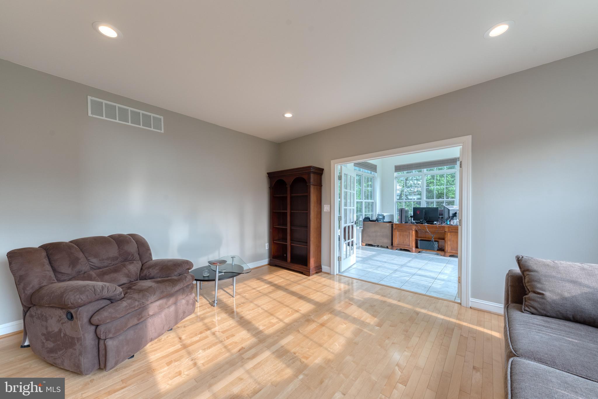 2811 Baublitz Road Owings Mills, MD 21117 - Photo 14 of 59 Gallery Image 14