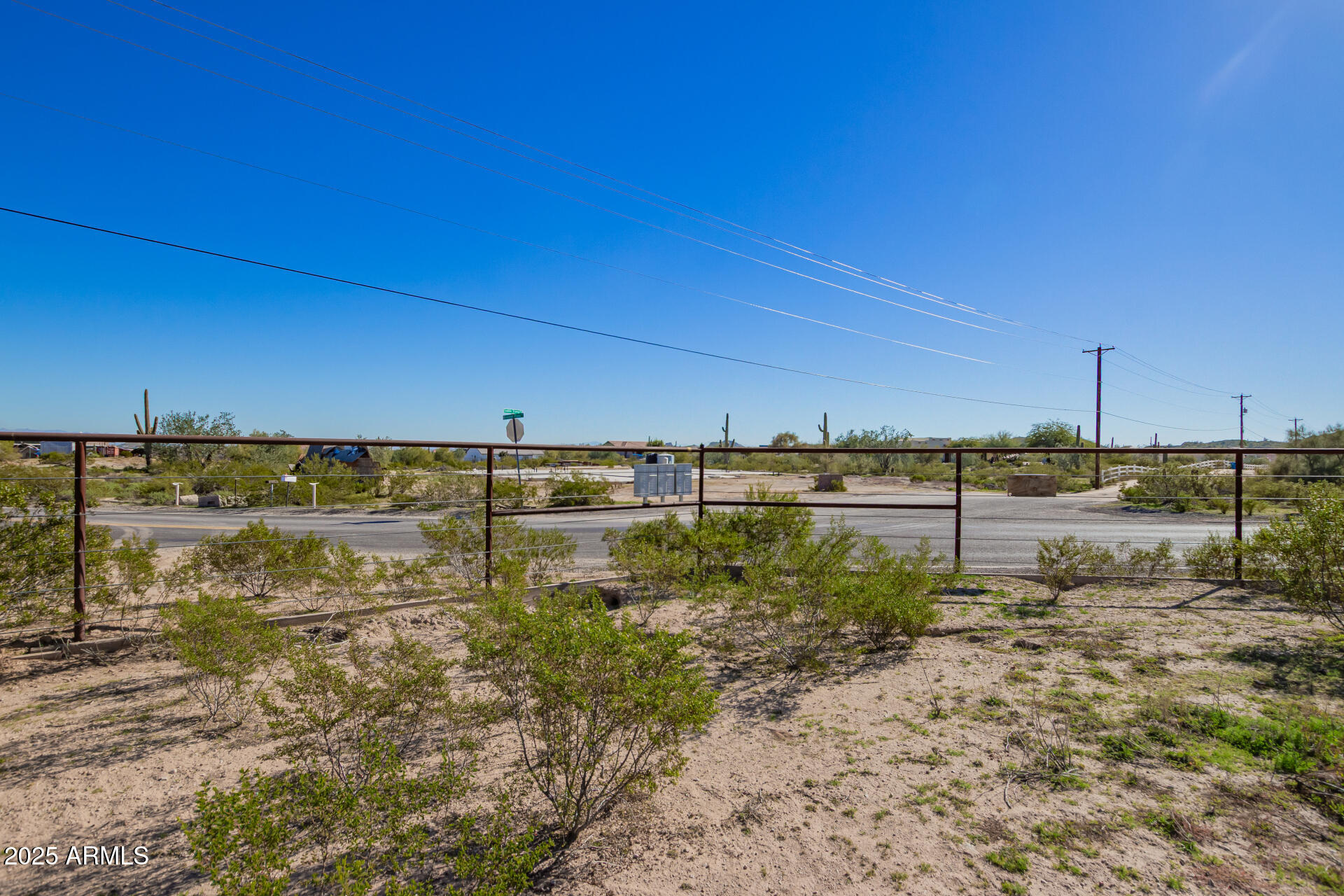 29042 North Brenner Pass Road San Tan Valley, AZ 85144 - Photo 3 of 24