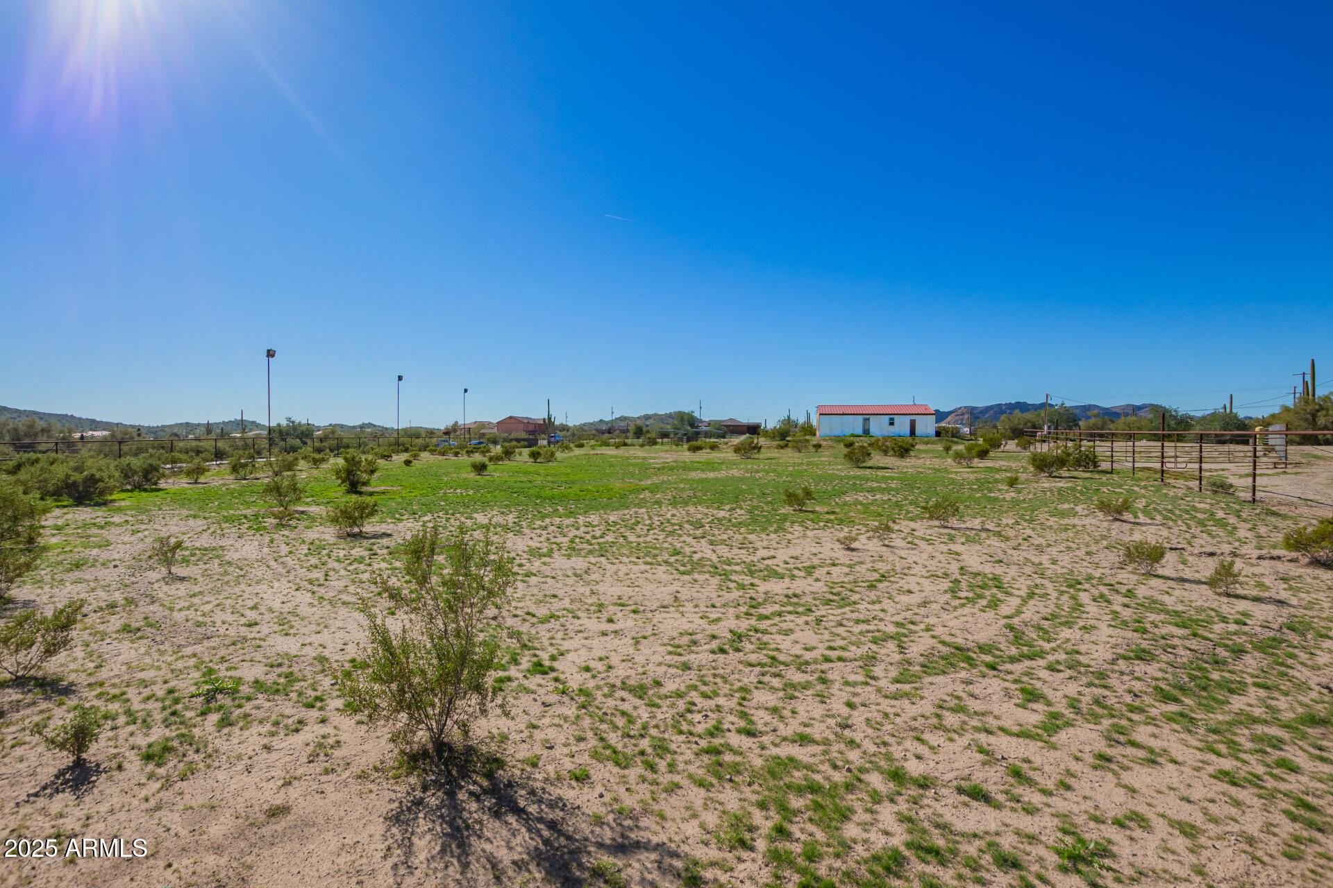 29042 North Brenner Pass Road San Tan Valley, AZ 85144 - Photo 5 of 24
