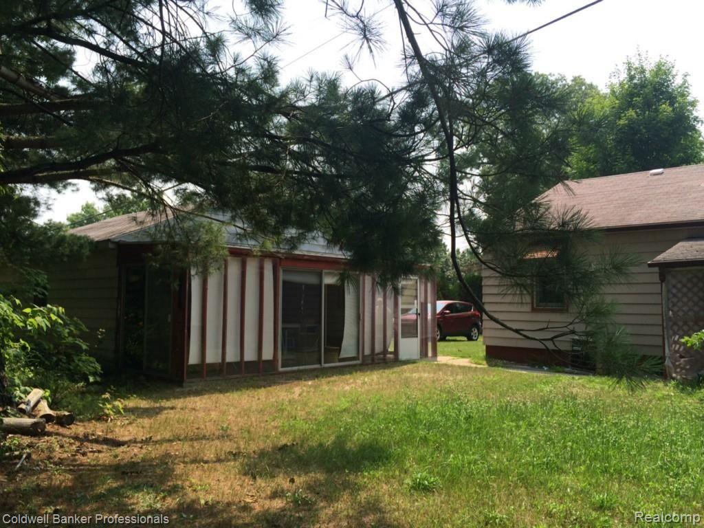 12426 Silver Lake Road Byron, MI 48418 - Photo 30 of 34 photo 1.jpg