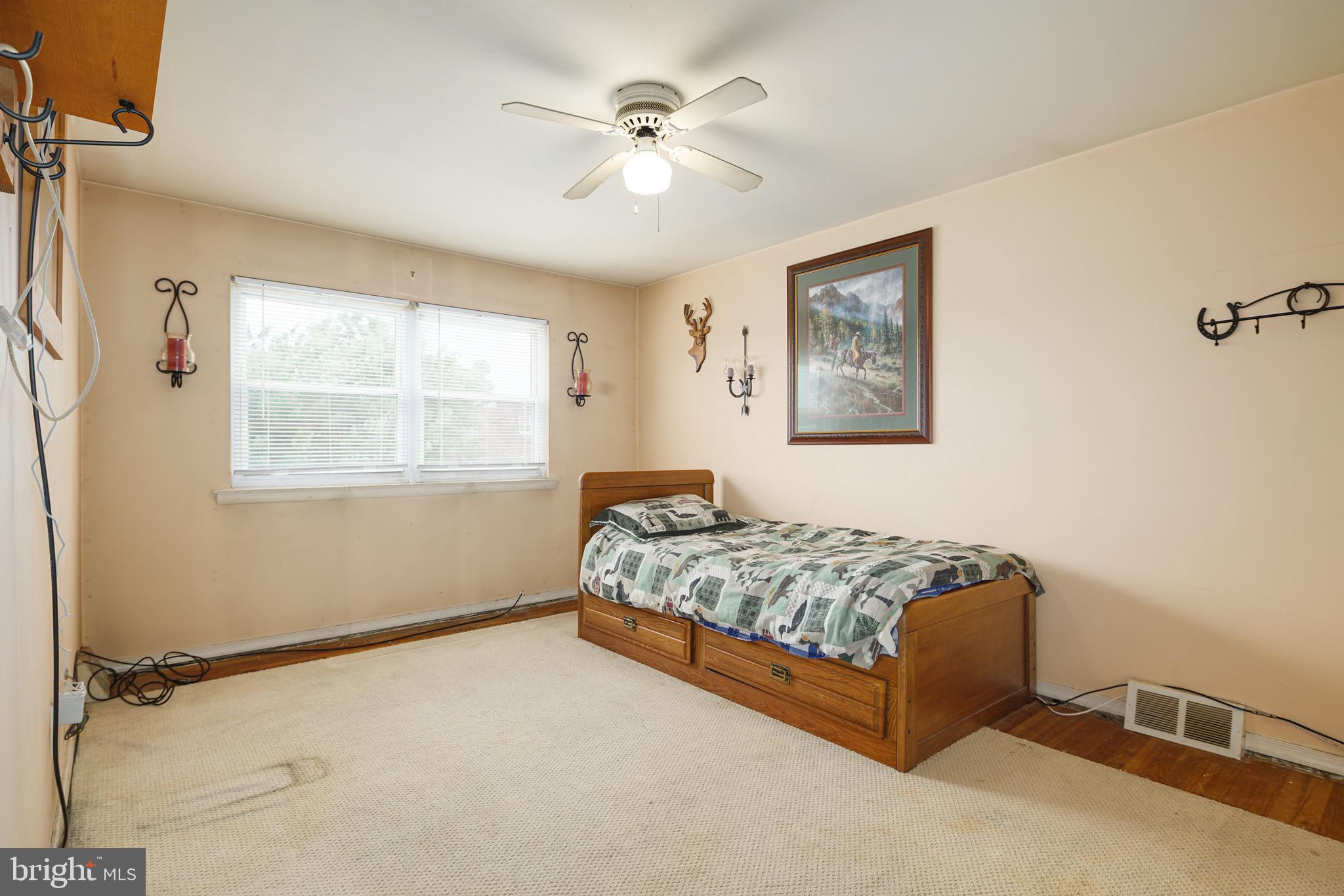 12120 Ranier Road Philadelphia, PA 19154 - Photo 13 of 22