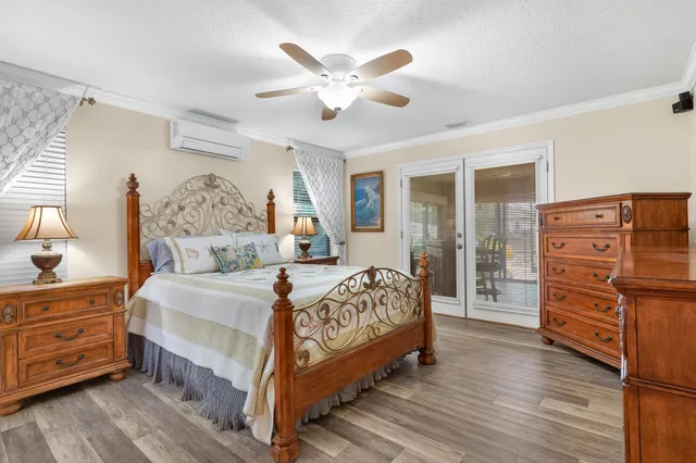 $942,000 | 4 Calusa Court, Palm Coast, FL 32137