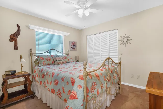 $942,000 | 4 Calusa Court, Palm Coast, FL 32137