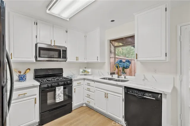 $1,200,000 | 4337 Willow Glen Street, Calabasas, CA 91302