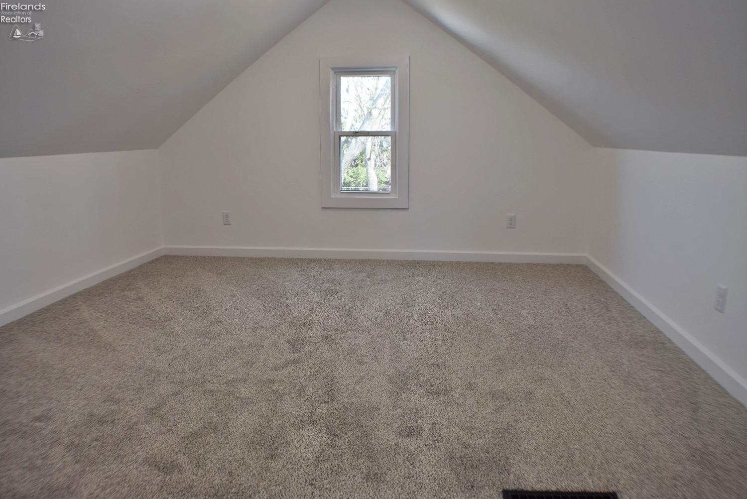 1441 North Curtice Road Oregon, OH 43616 - Photo 29 of 42 Gallery Image 29