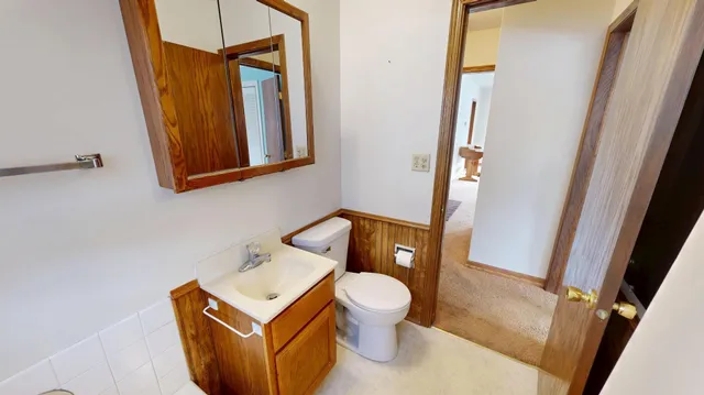 $220,000 | 1204 Willmar Avenue Southwest, Willmar, MN 56201