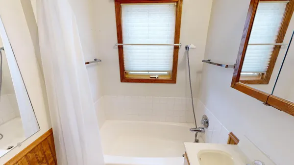 $220,000 | 1204 Willmar Avenue Southwest, Willmar, MN 56201