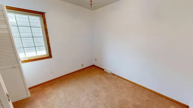 $220,000 | 1204 Willmar Avenue Southwest, Willmar, MN 56201