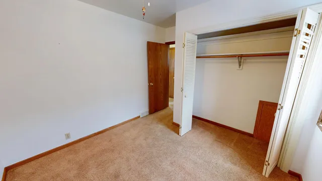 $220,000 | 1204 Willmar Avenue Southwest, Willmar, MN 56201