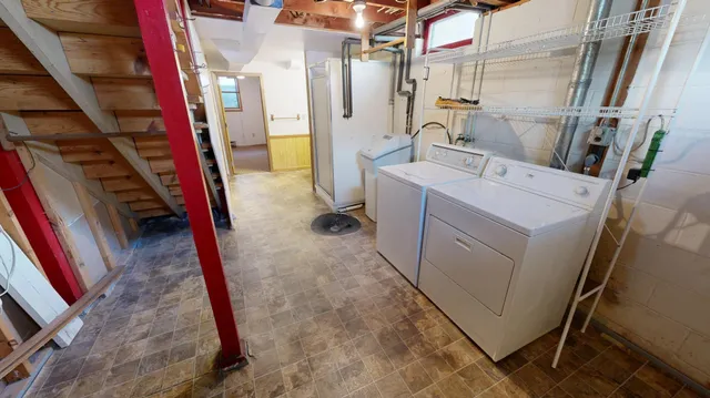 $220,000 | 1204 Willmar Avenue Southwest, Willmar, MN 56201