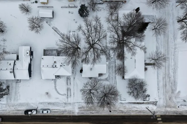 $220,000 | 1204 Willmar Avenue Southwest, Willmar, MN 56201