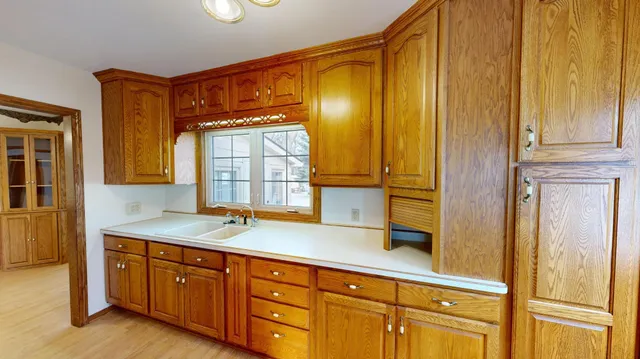 $220,000 | 1204 Willmar Avenue Southwest, Willmar, MN 56201