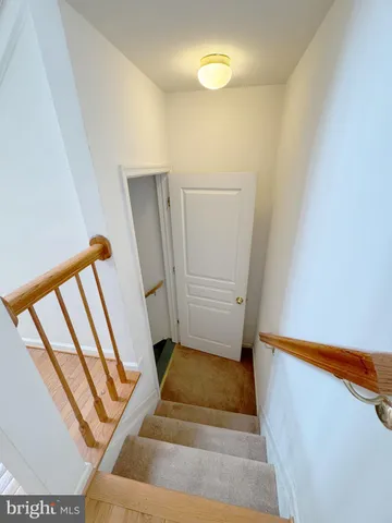 a view of an entryway