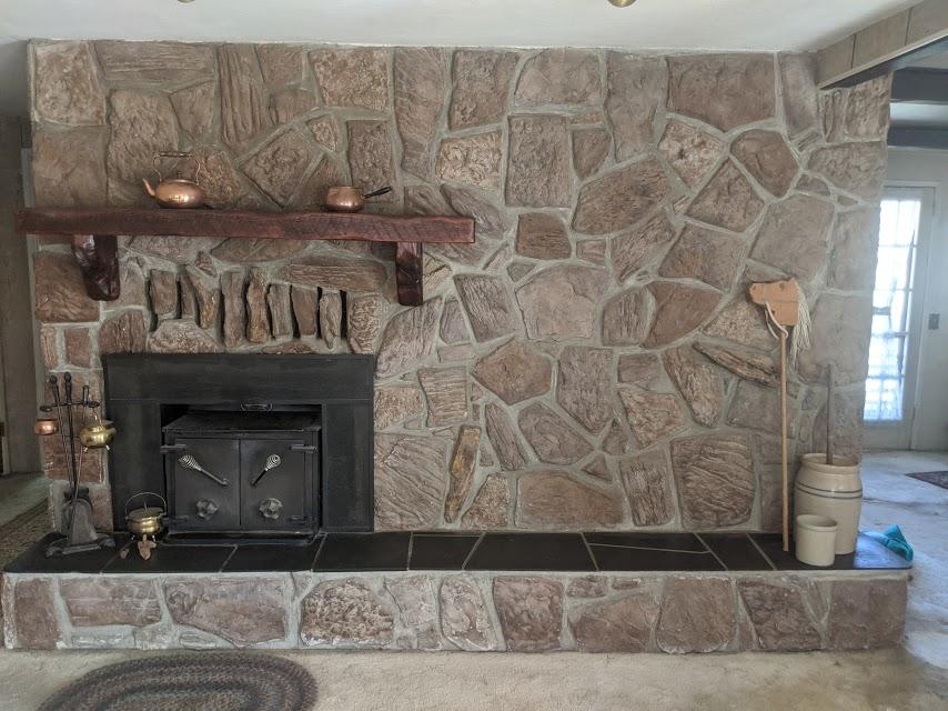 2318 Leonard Road Grants Pass, OR 97527 - Photo 4 of 21 IMG_20200508_110349