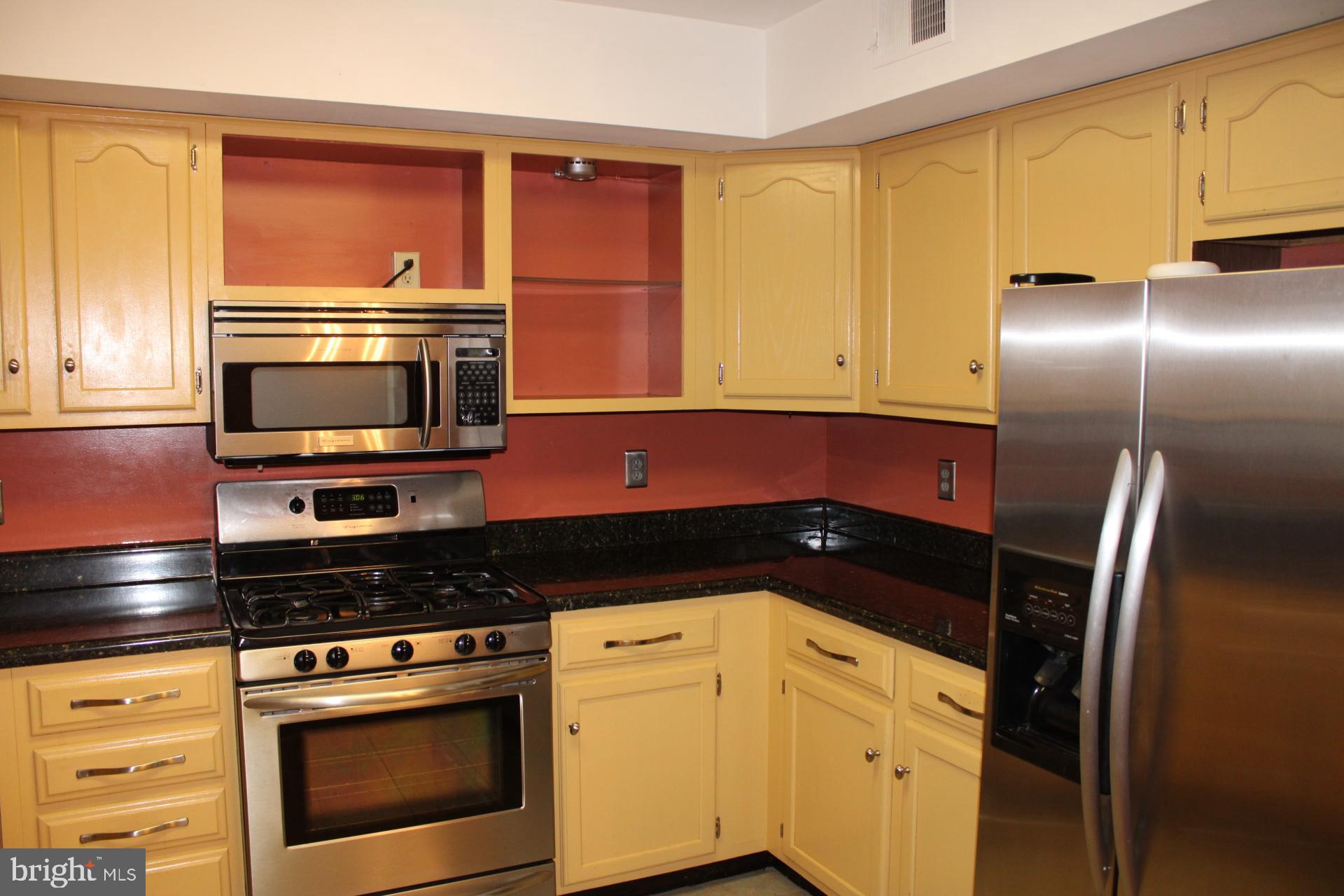 408 Chambers Ridge York, PA 17402 - Photo 11 of 36 Gallery Image 11