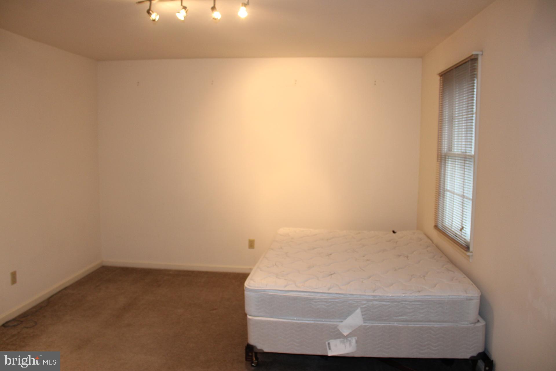 408 Chambers Ridge York, PA 17402 - Photo 26 of 36 Gallery Image 26
