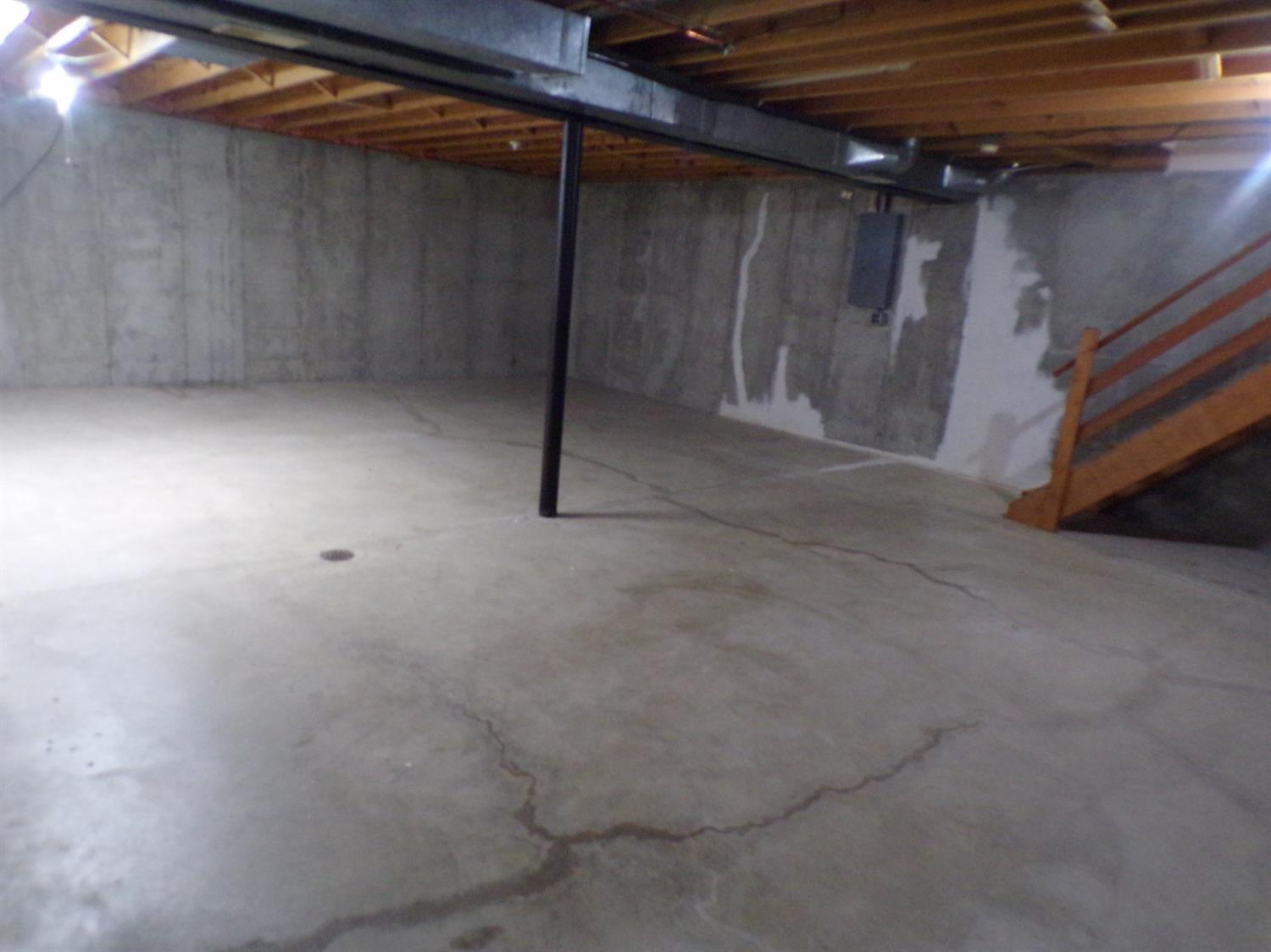 6641 Gaines Road Cincinnati, OH 45247 - Photo 29 of 40 Gallery Image 29