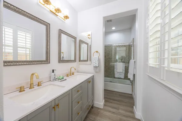 $829,950 | 113 South Pacifico Street, Mountain House, CA 95391