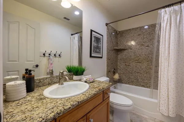 $829,950 | 113 South Pacifico Street, Mountain House, CA 95391