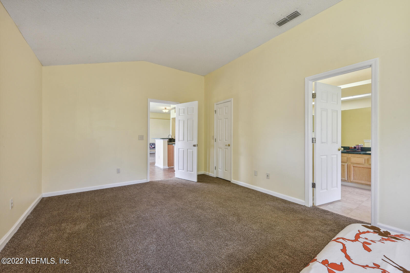470 Federal Hill Road Orange Park, FL 32073 - Photo 18 of 26 a view of an empty room and window