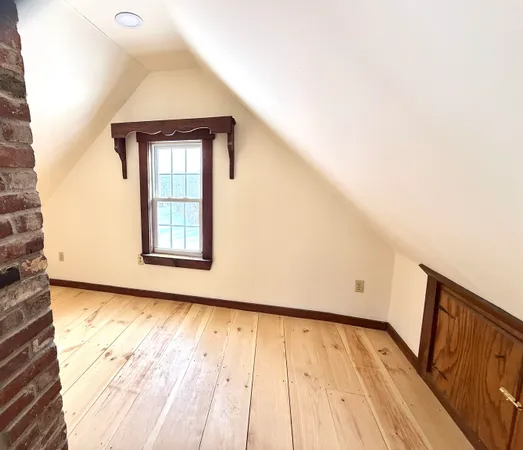 $1,300 | 383 Sanborn Road, Unit 2, Tilton, NH 03276