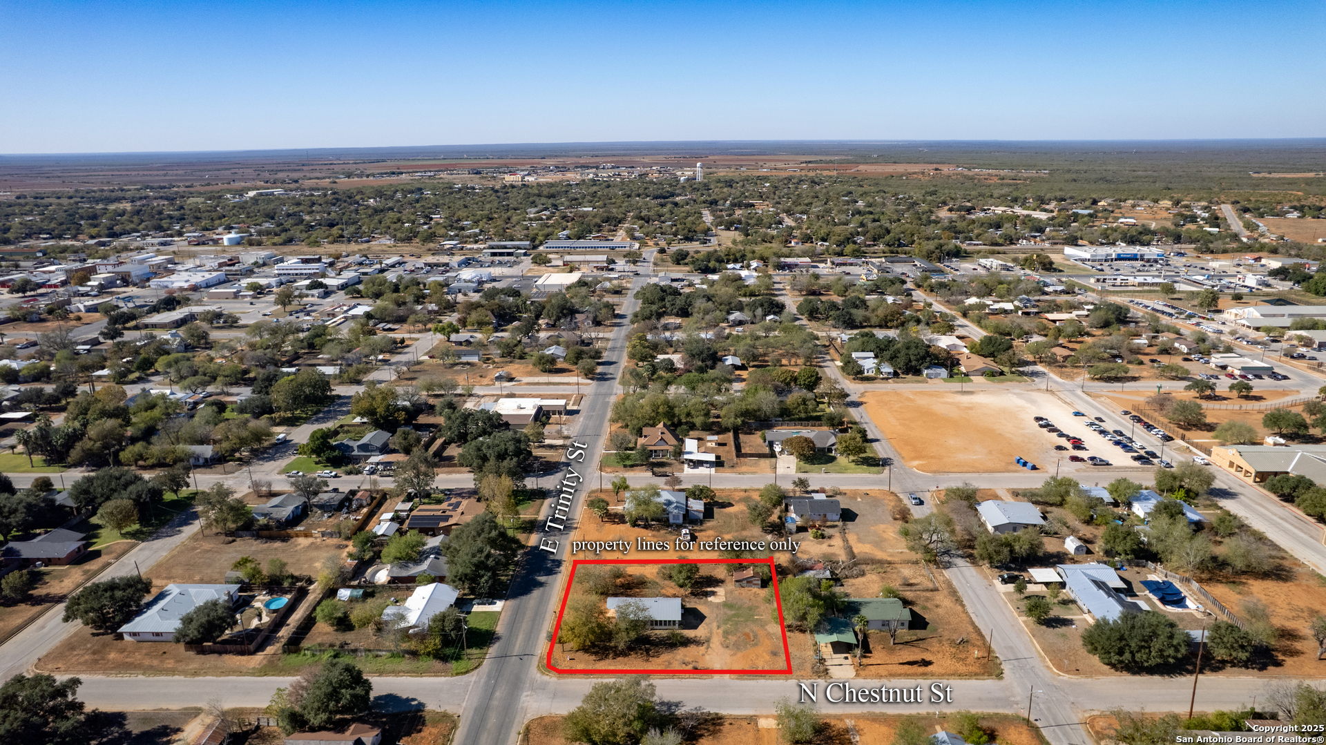719 East Trinity Street Pearsall, TX 78061 - Photo 10 of 26 an aerial view of multiple house