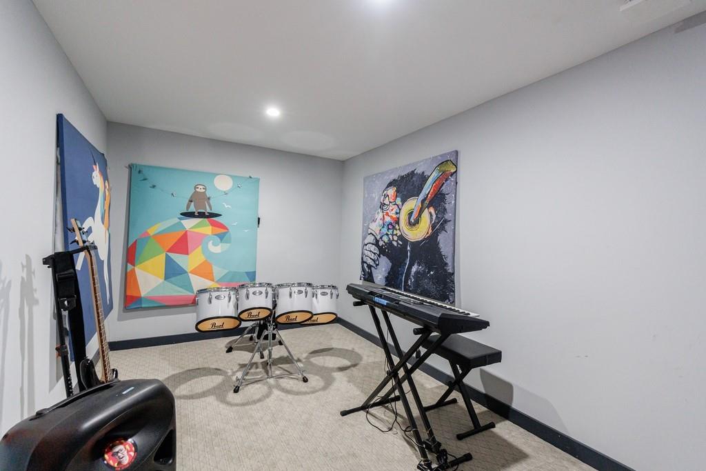 4036 Statewood Road Northeast Atlanta, GA 30342 - Photo 63 of 84