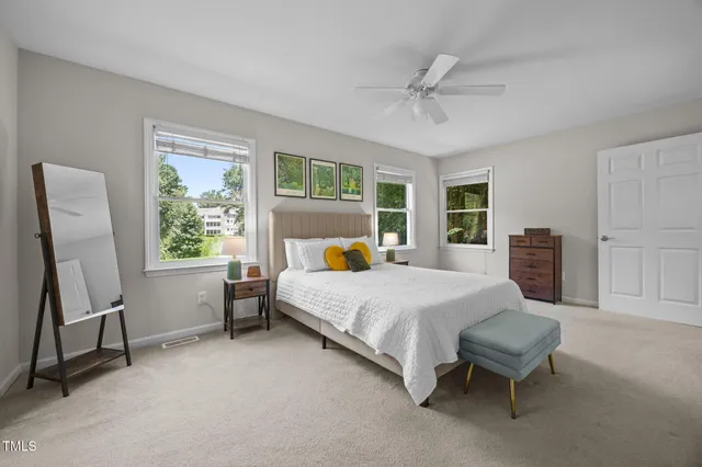 $446,500 | 305 McGregor Drive, Unit B, Chapel Hill, NC 27514