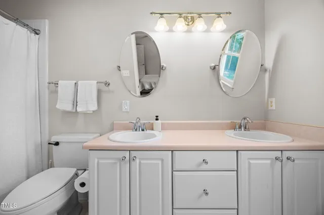 $446,500 | 305 McGregor Drive, Unit B, Chapel Hill, NC 27514