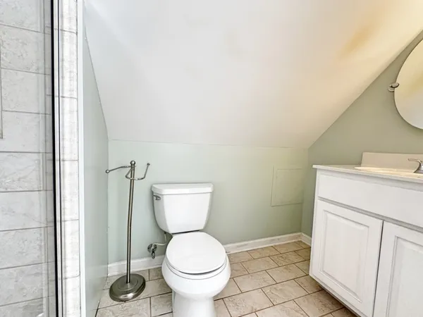 $1,800 | 168 West Glenwood Drive, Clarksville, TN 37040
