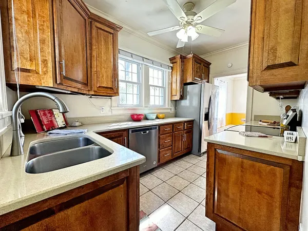 $1,800 | 168 West Glenwood Drive, Clarksville, TN 37040