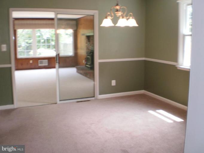 122 Brent Road Arnold, MD 21012 - Photo 8 of 13 Dining Room