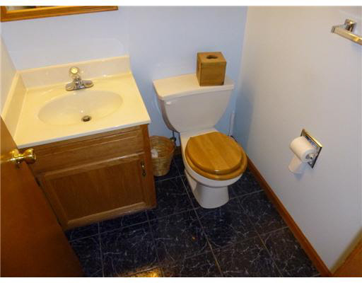 30480 Quinn Road North Liberty, IN 46554 - Photo 5 of 24 Gallery Image 5
