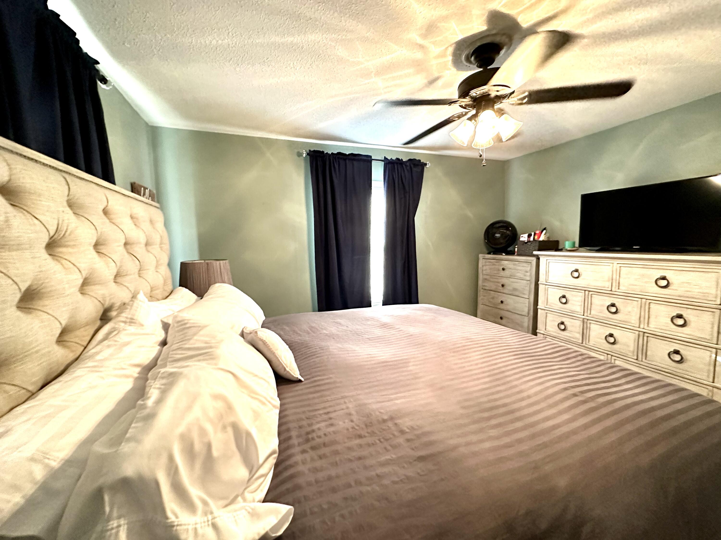 1210 Gadd Road, Unit 5 Hixson, TN 37343 - Photo 6 of 10 1016B6C1-8B0D-446F-B409-1DBA1AF7888C