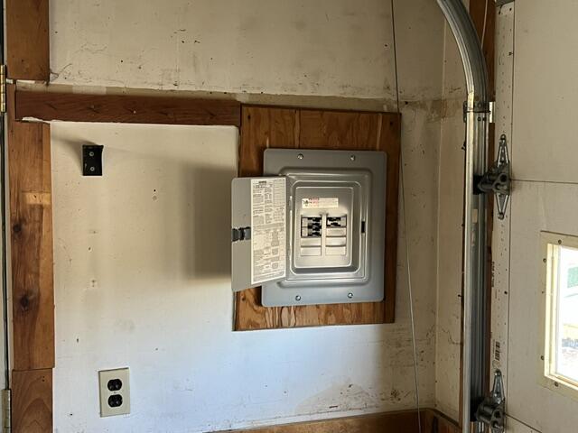 1071 Clinton Avenue Benton, ME 04901 - Photo 37 of 45 IMG_2664