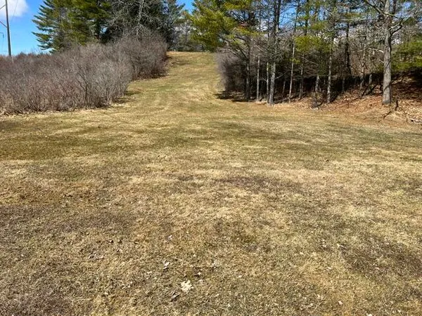 $325,000 | 1071 Clinton Avenue, Benton, ME 04901