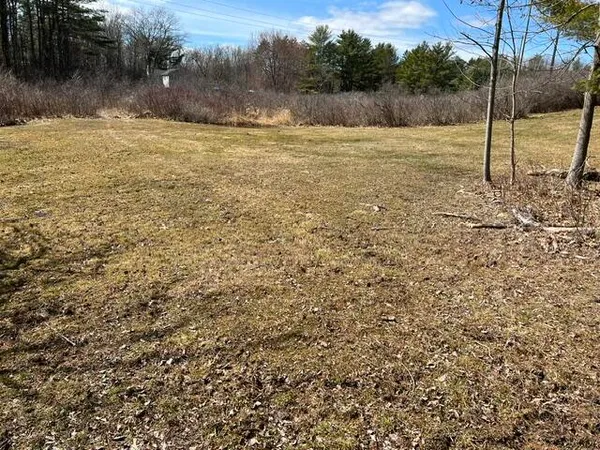 $325,000 | 1071 Clinton Avenue, Benton, ME 04901