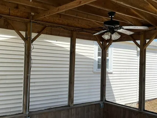 $325,000 | 1071 Clinton Avenue, Benton, ME 04901