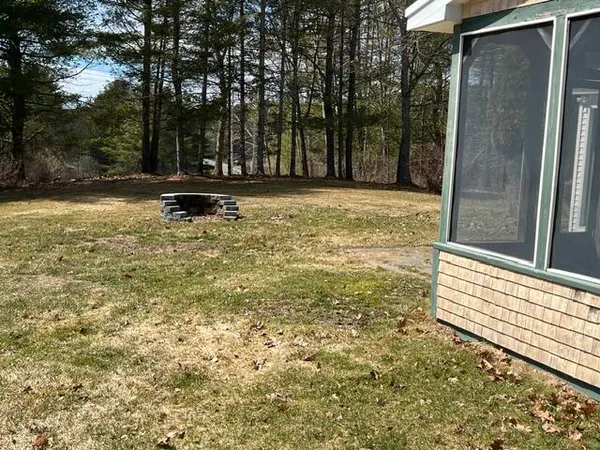 $325,000 | 1071 Clinton Avenue, Benton, ME 04901