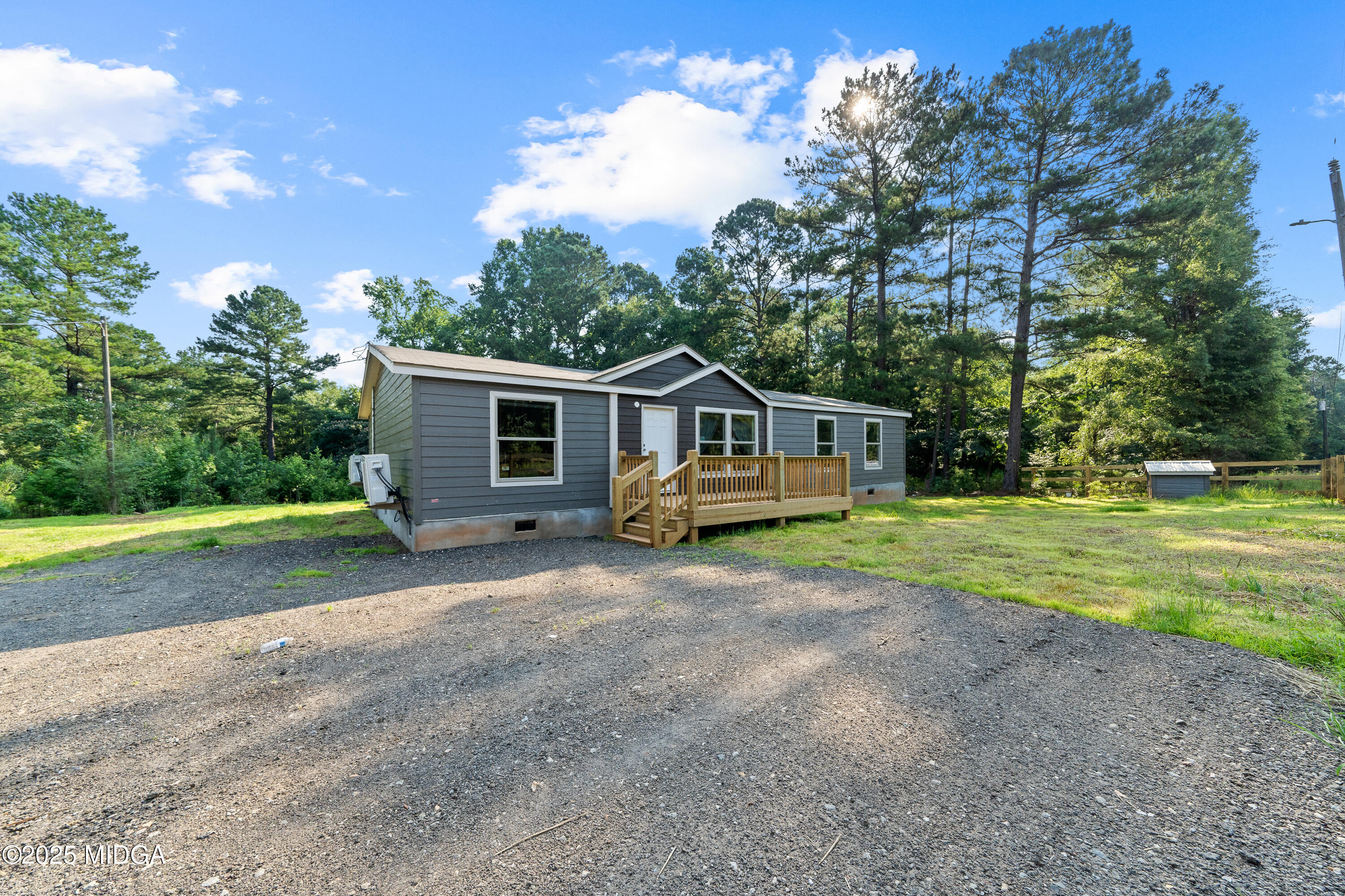 139 Mathis Rd-09382